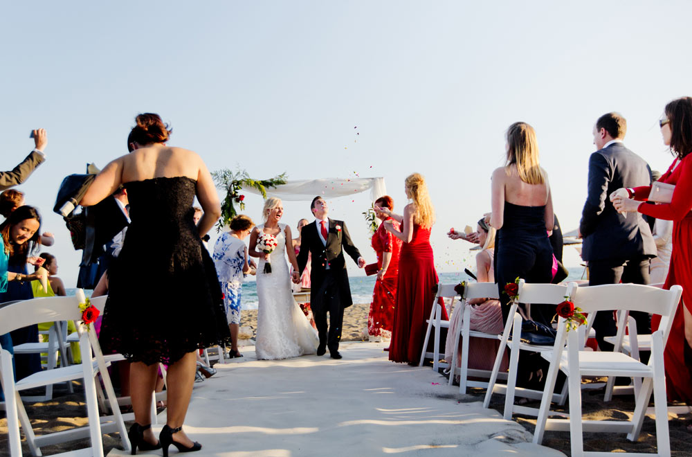 Consejos e ideas para organizar tu ceremonia de bodas en la playa de la provincia de Málaga